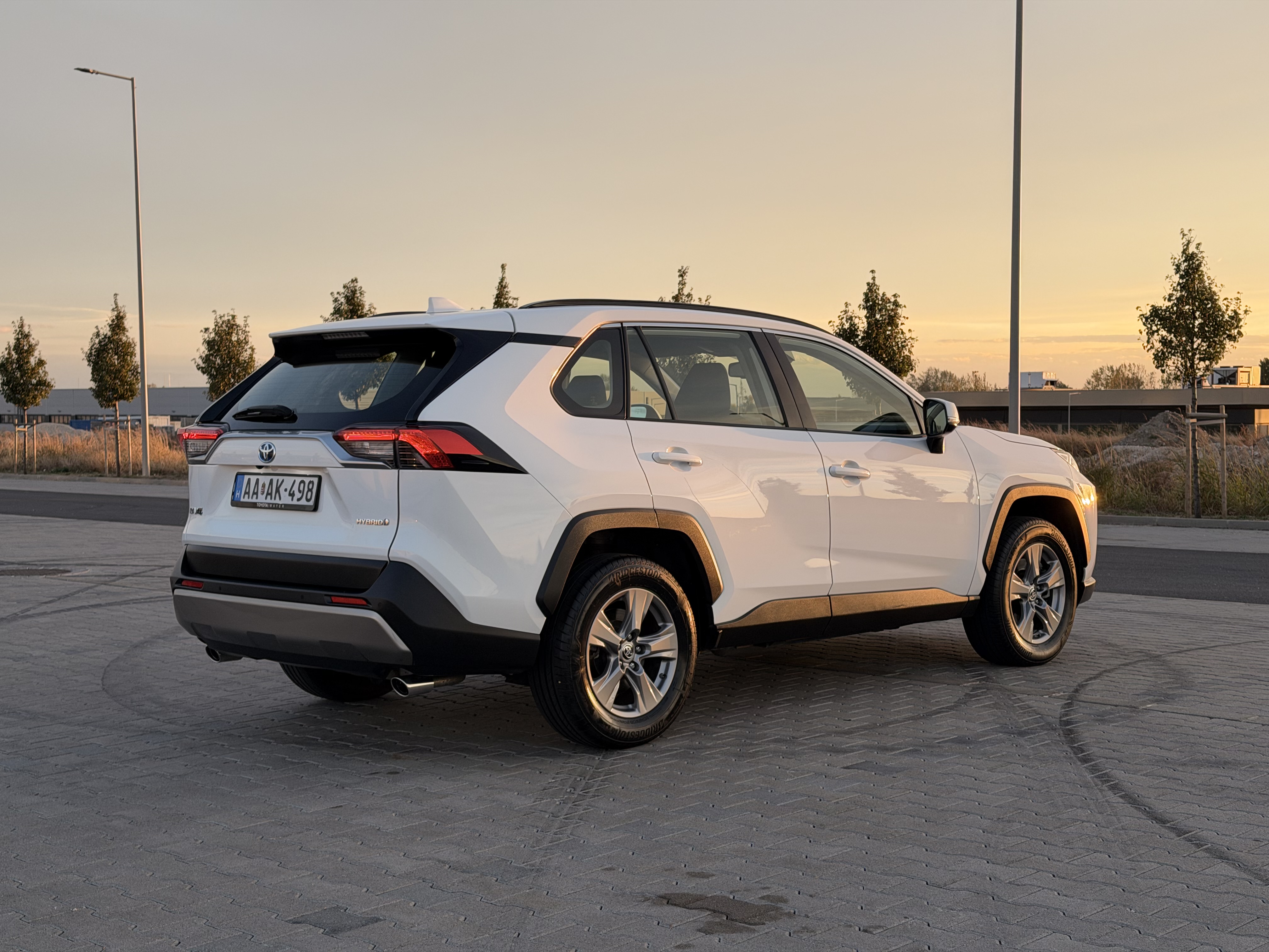 Toyota Rav4 2.5 Hybrid FWD – 4. kép