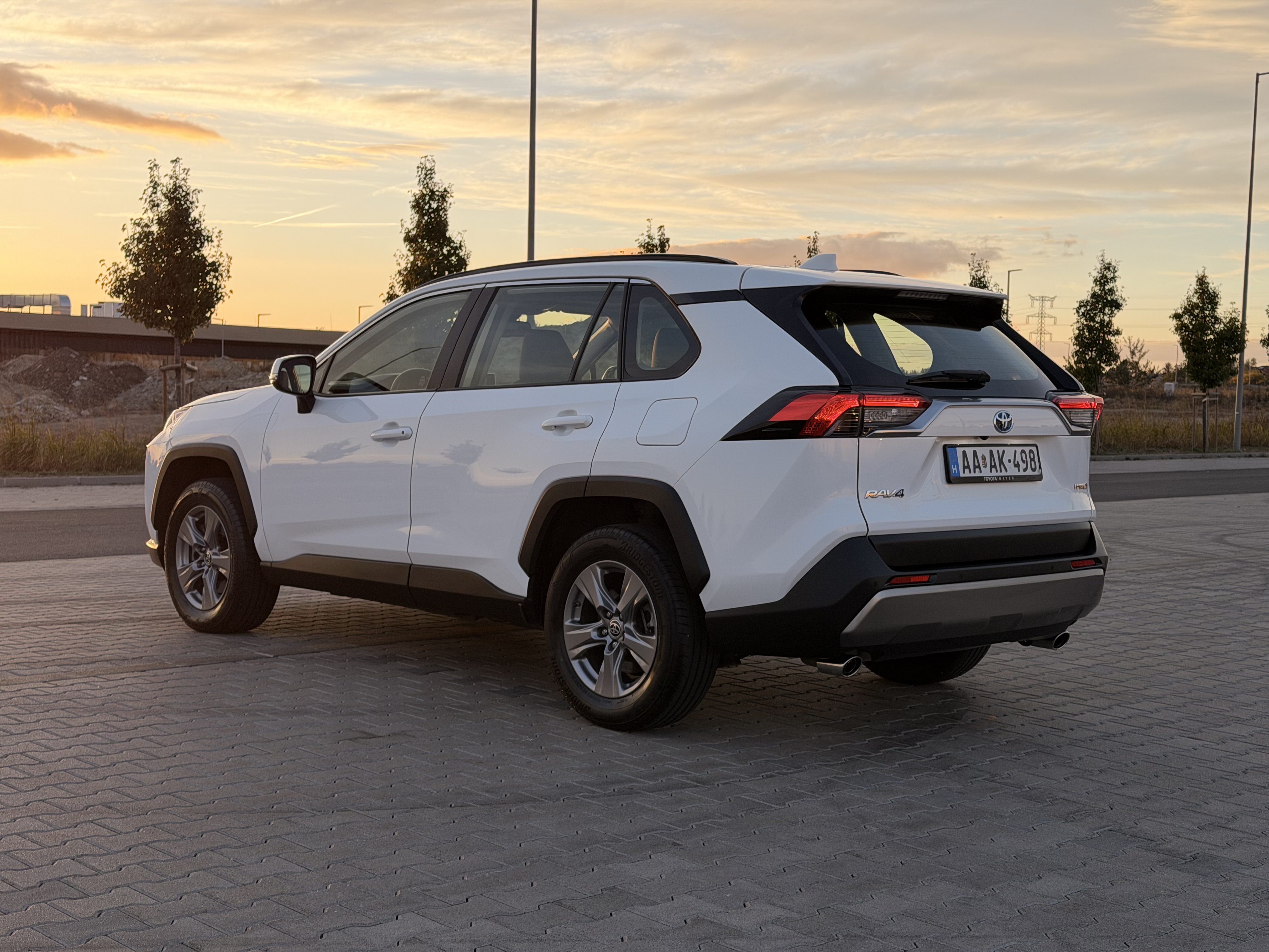 Toyota Rav4 2.5 Hybrid FWD – 3. kép